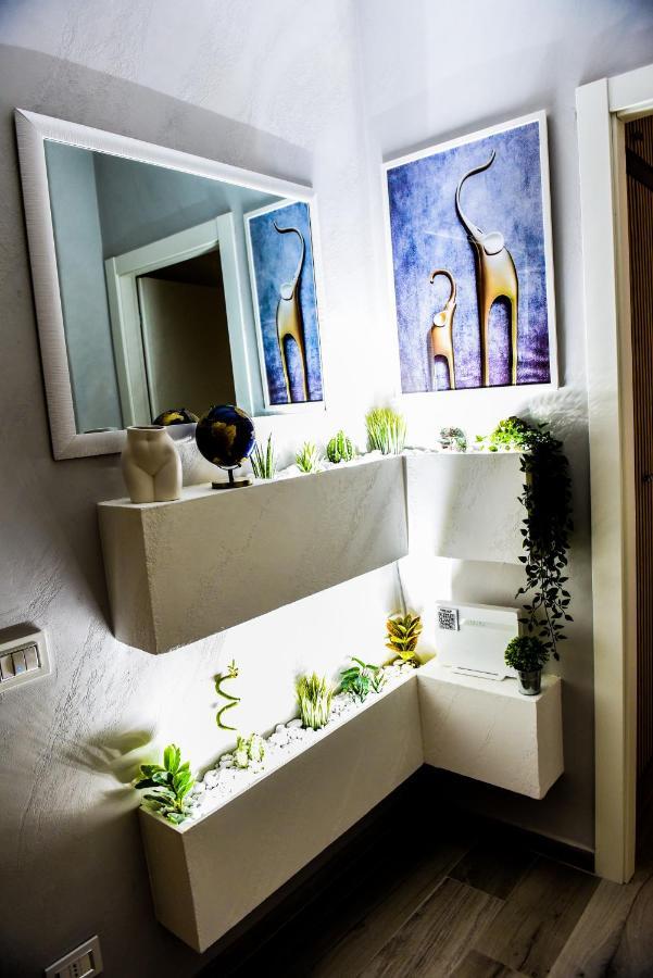 Appartement La Via Di Mezzo à Catane Extérieur photo