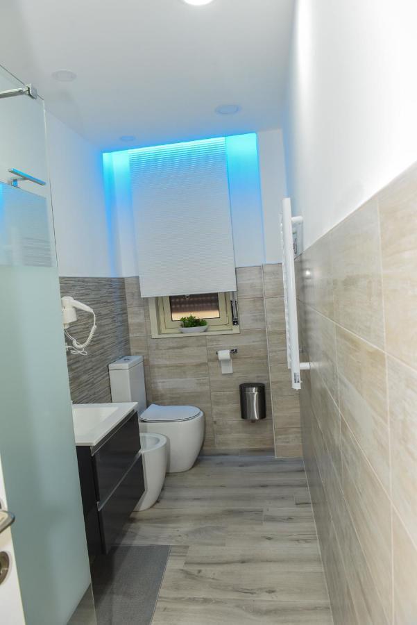 Appartement La Via Di Mezzo à Catane Extérieur photo
