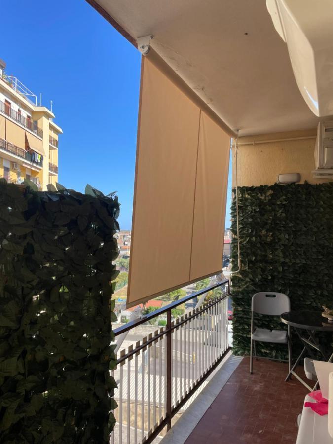 Appartement La Via Di Mezzo à Catane Extérieur photo