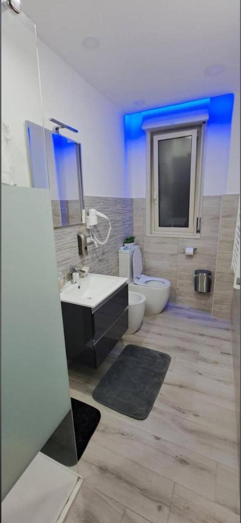 Appartement La Via Di Mezzo à Catane Extérieur photo